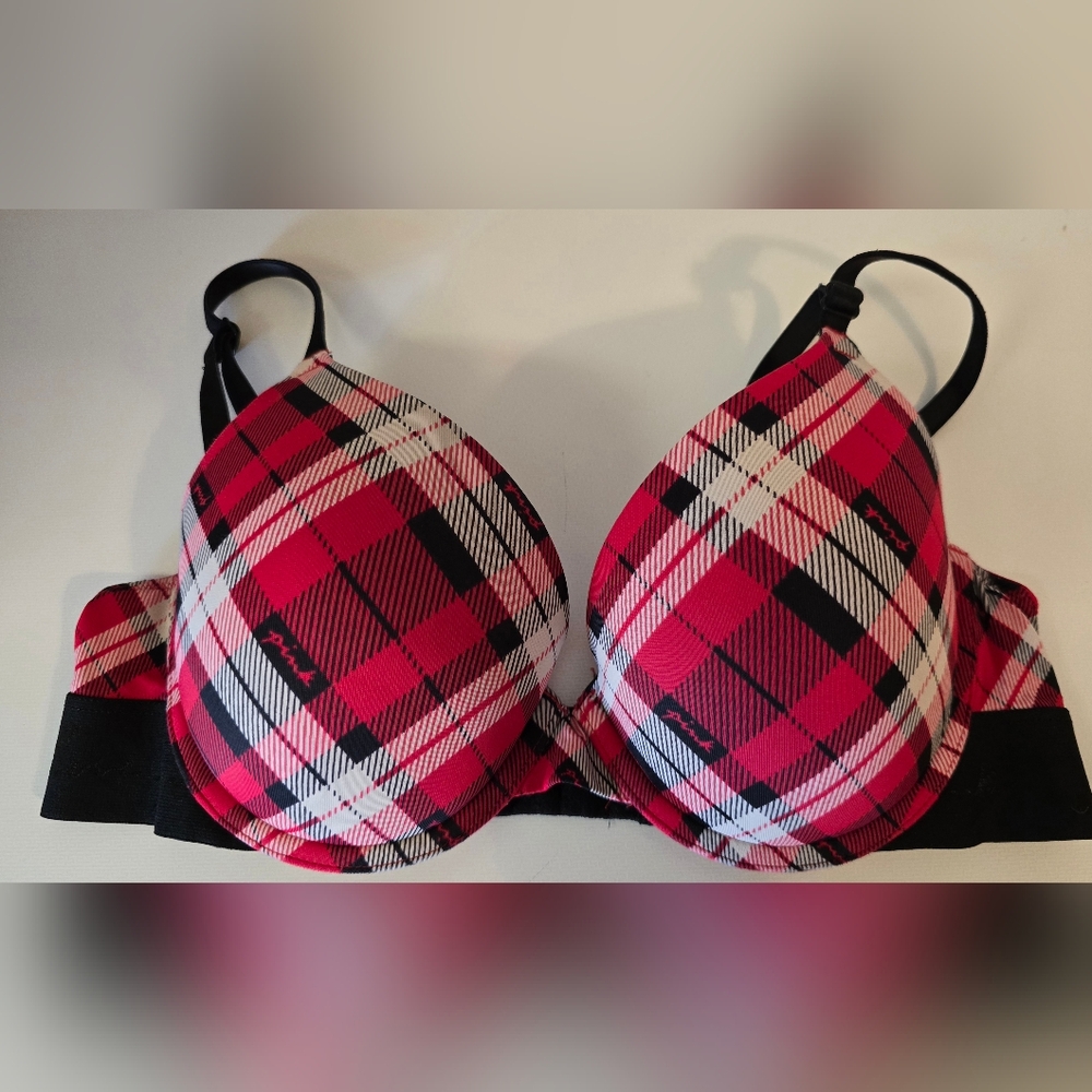 Victoria's Secret PINK Push Up Bra